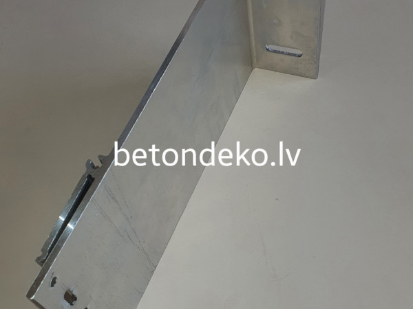 Ventilējamas fasādes nesošā konstrukcija